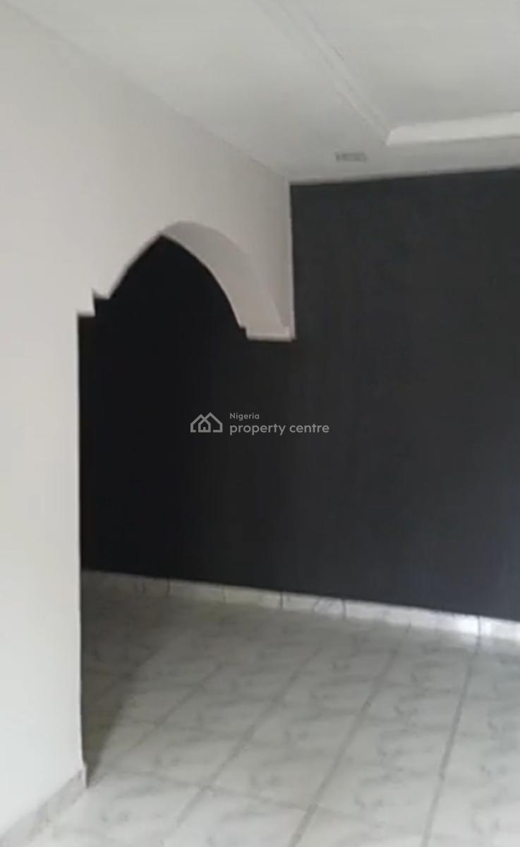 Upstairs 2 Bedroom Apartment at Okun Ajah { Video}, Okun-ajah, Ajah, Lagos, Flat / Apartment for Rent