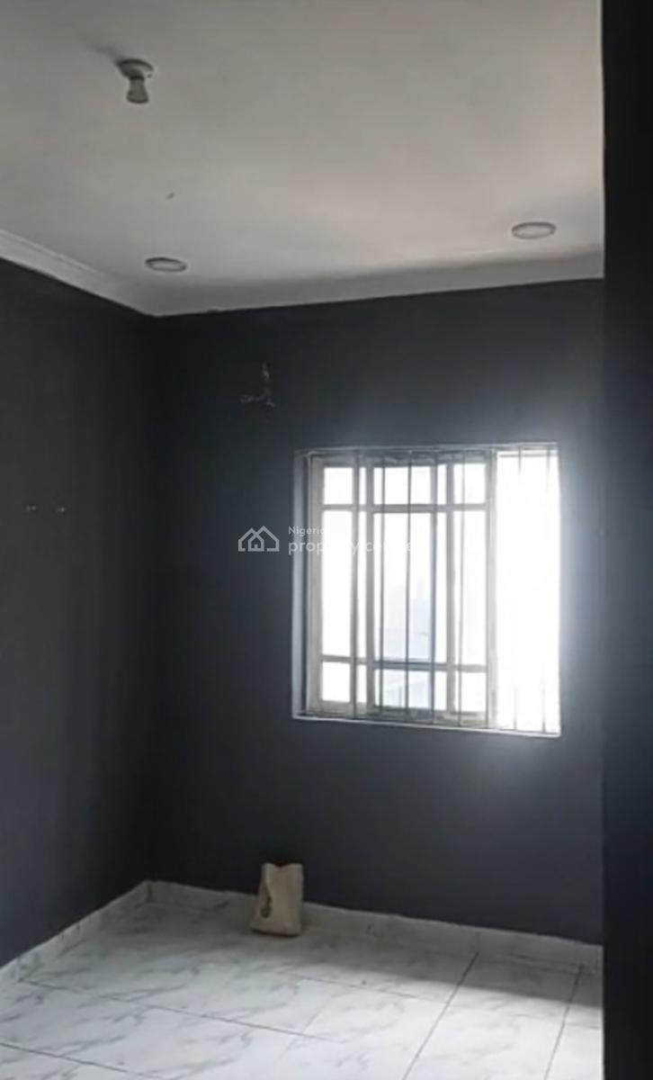 Upstairs 2 Bedroom Apartment at Okun Ajah { Video}, Okun-ajah, Ajah, Lagos, Flat / Apartment for Rent