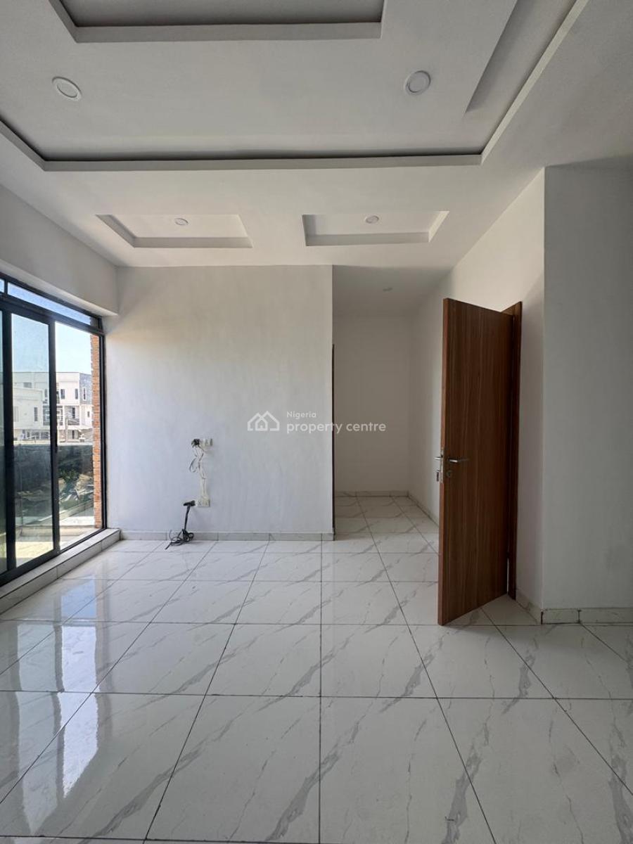 Spacious 4 Bedroom Terrace Duplex, Ologolo, Lekki, Lagos, Terraced Duplex for Sale