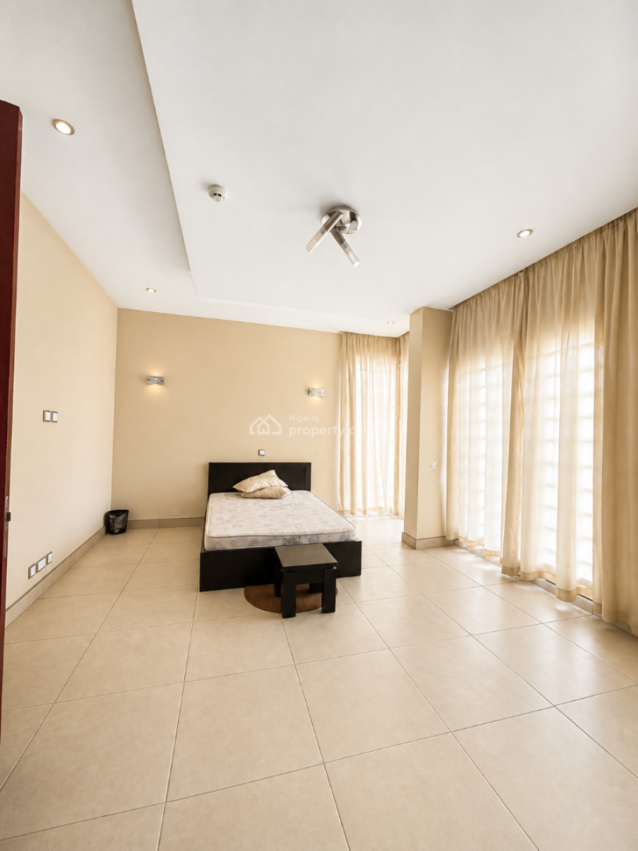 Luxury Corporate Resident Giveaway Offer, Ikoyi, Lagos, Flat / Apartment for Rent