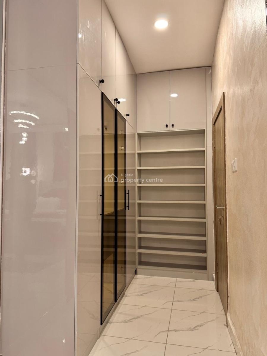 Luxury 4 Bedroom Apartment with Swimming Pool and Inbuilt Speakers, Abraham Adesanya, Ajah, Lagos, Flat / Apartment Short Let