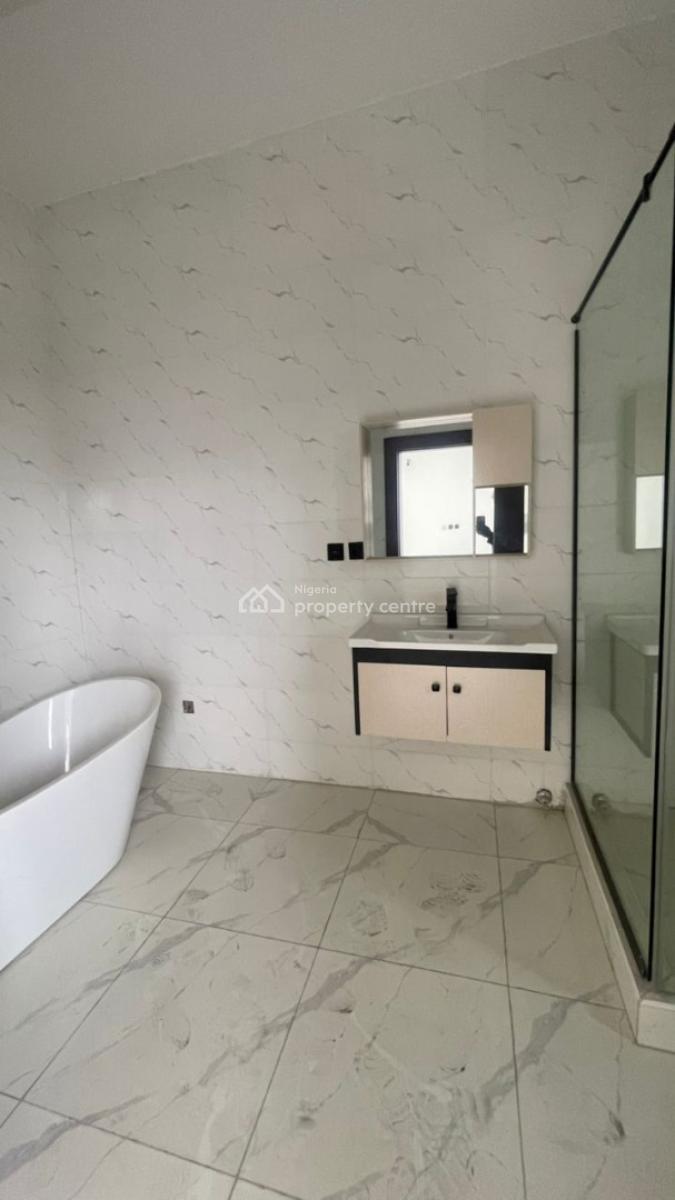 4-bedroom Semi-detached, Ikota, Lekki, Lagos, Semi-detached Duplex for Sale