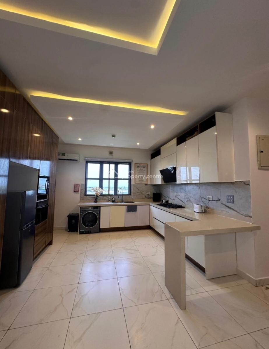 2 Bedroom Apartment in The Heart of Lekki Phase 1, Lekki Phase 1, Lekki Phase 1, Lekki, Lagos, Flat / Apartment Short Let