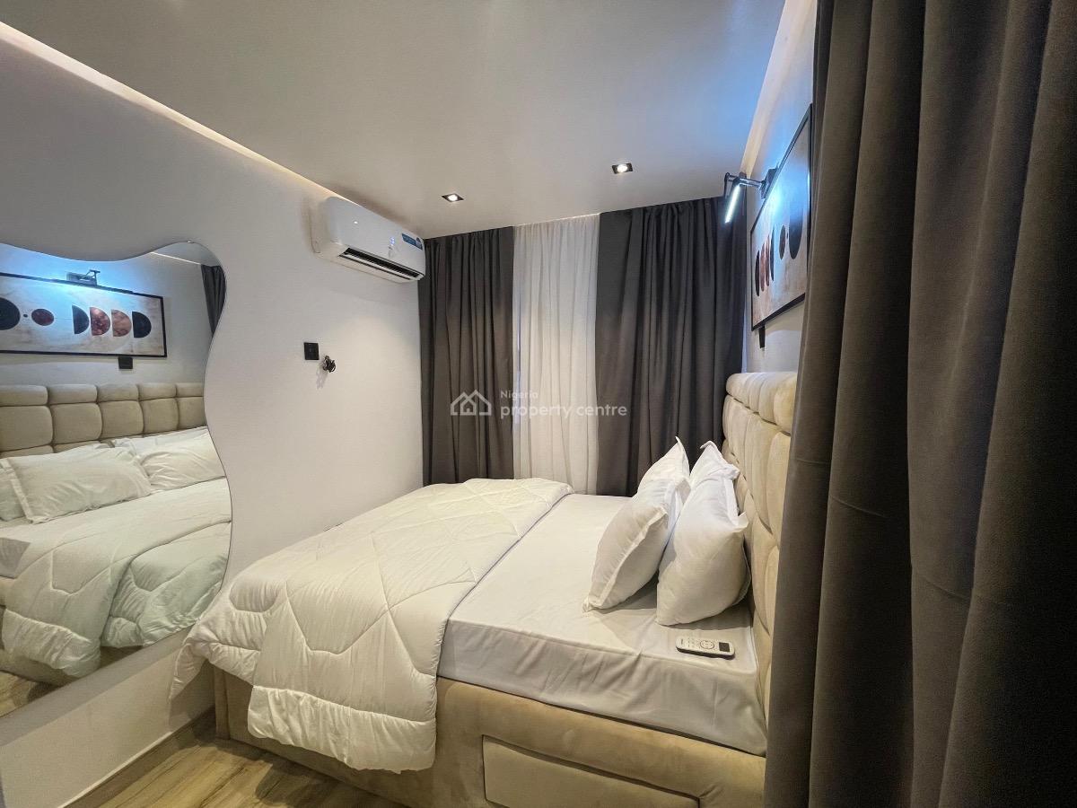 2 Bedroom Apartment in The Heart of Lekki Phase 1, Lekki Phase 1, Lekki Phase 1, Lekki, Lagos, Flat / Apartment Short Let