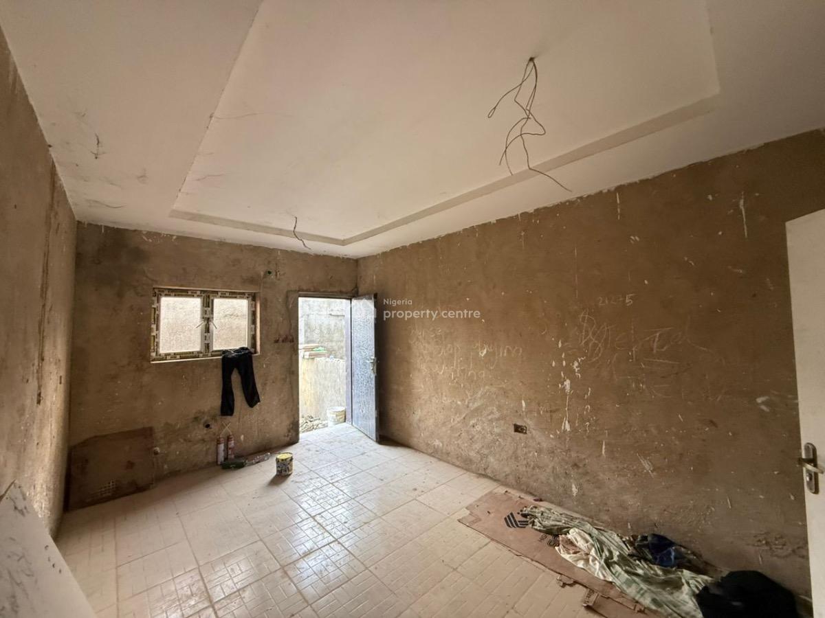 4 Bedroom Terrace with Bq at Kubwa Fo1, Fo1 Layout, Kubwa, Abuja, Terraced Duplex for Sale