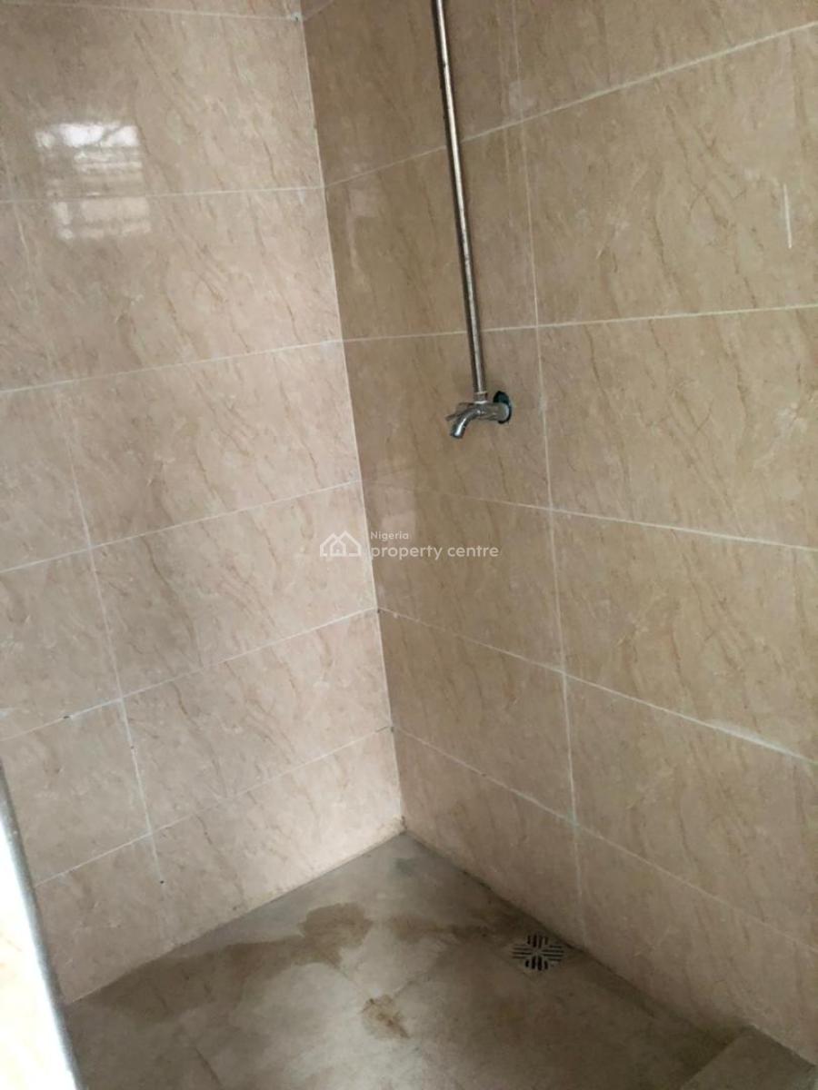 Luxury Bq with Enough Space  24 Hours Light, Ogombo Road, Ajah, Lagos, Self Contain (single Rooms) for Rent