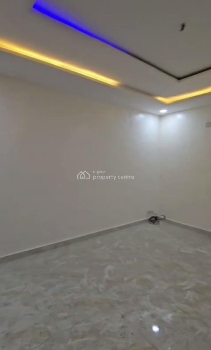 Lovely Serviced 3 Bedroom Apartment, Off, Ogunlana, Surulere, Lagos, Flat / Apartment for Sale