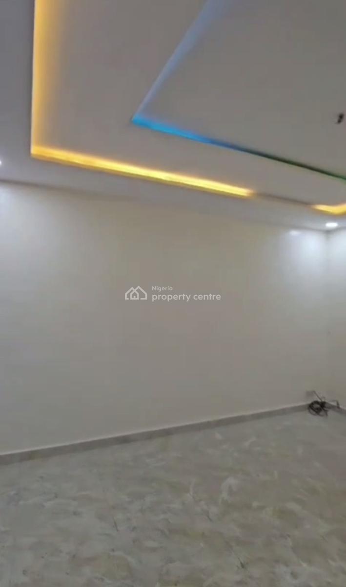 Lovely Serviced 3 Bedroom Apartment, Off, Ogunlana, Surulere, Lagos, Flat / Apartment for Sale