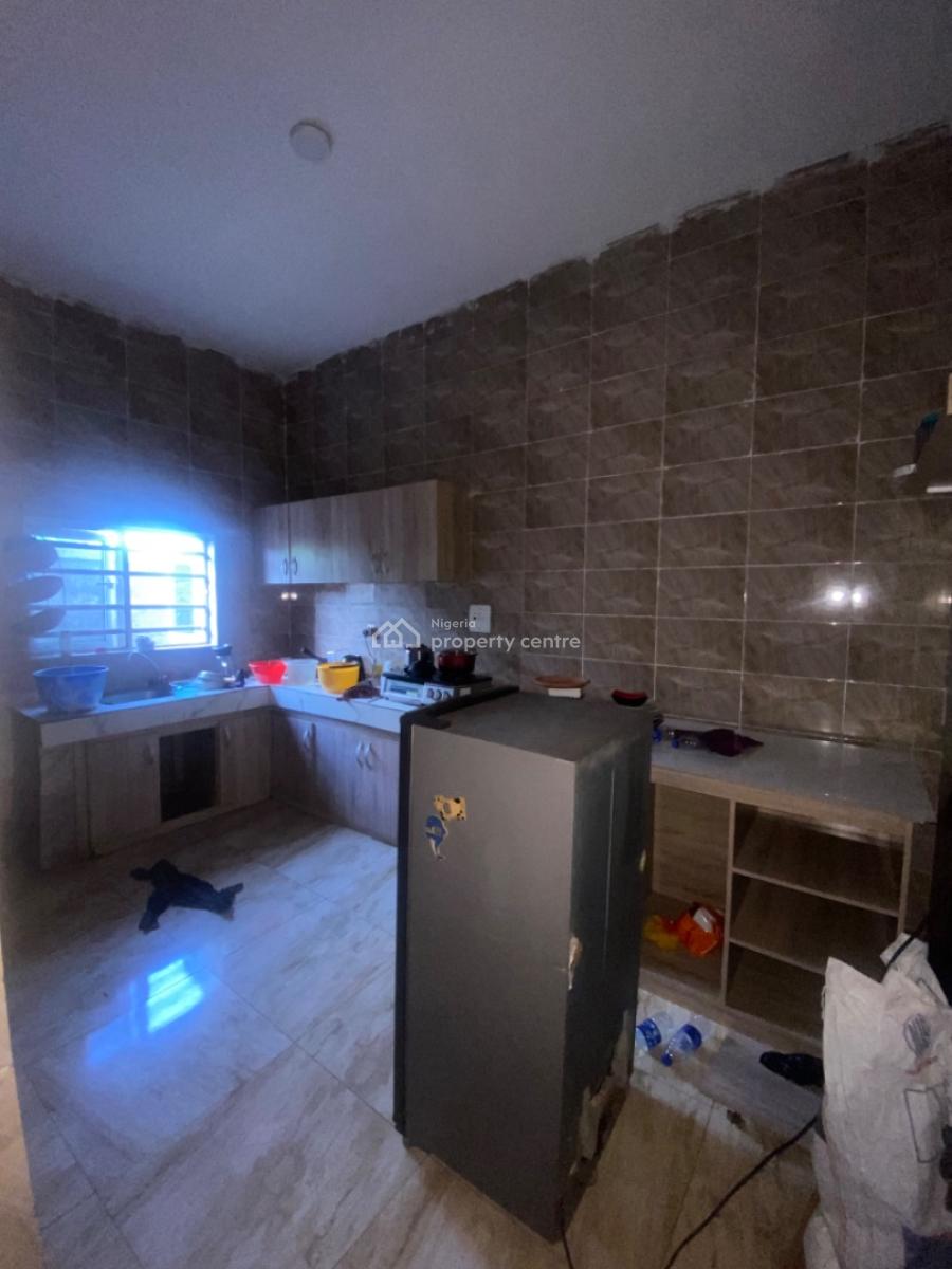 Standard Clean 2 Bedroom Close to Express, Around Lbs, Sangotedo, Ajah, Lagos, Flat / Apartment for Rent
