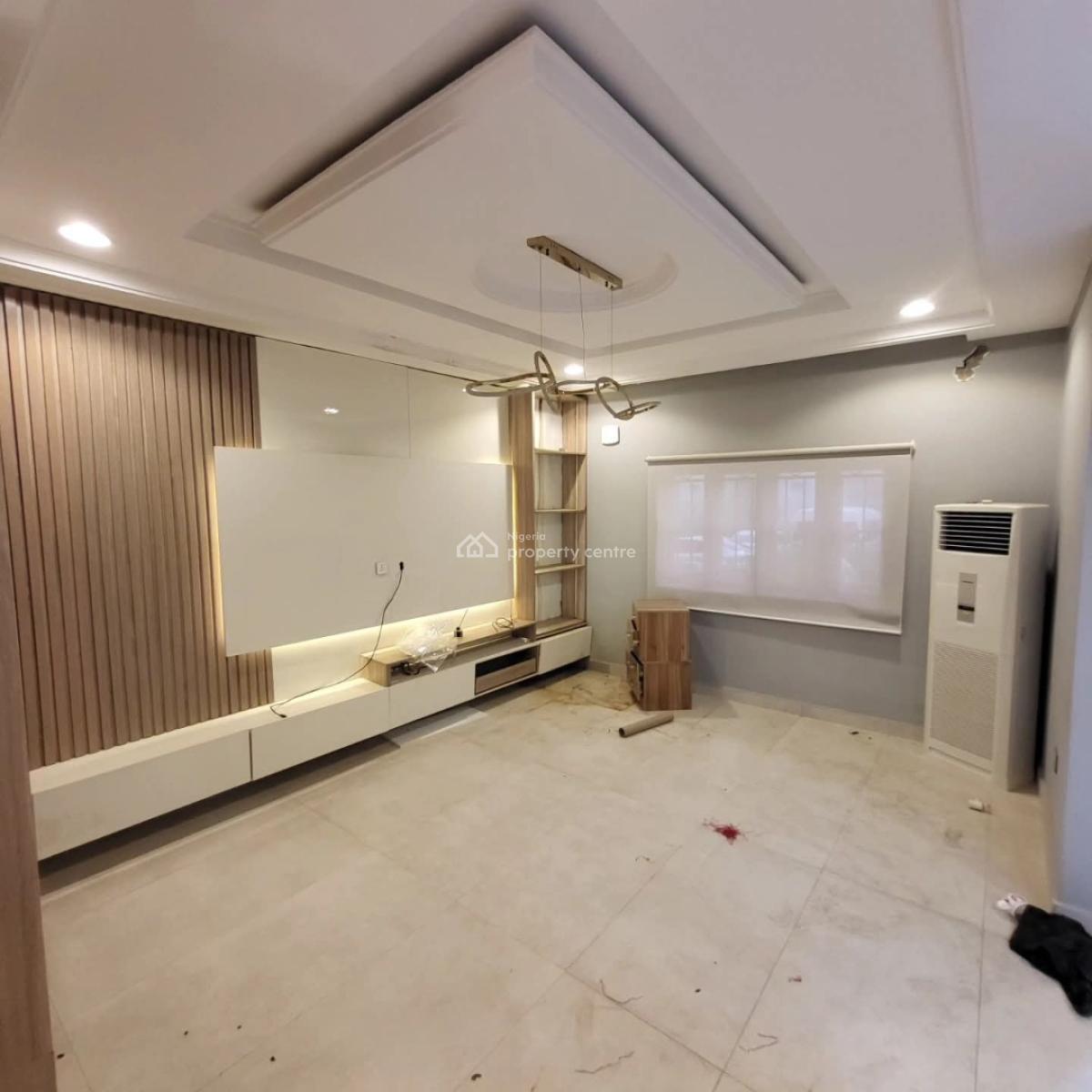 4 (four) Bedrooms Terrace Duplex with a Maid Room, Guzape District, Abuja, Detached Duplex for Sale