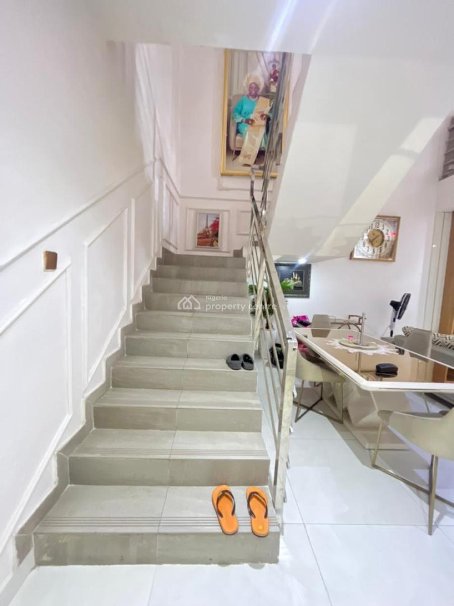 4 Bedroom Fully Serviced Terrace Duplex with Swimming Pool and Gym, Ologolo, Lekki, Lagos, Terraced Duplex for Sale