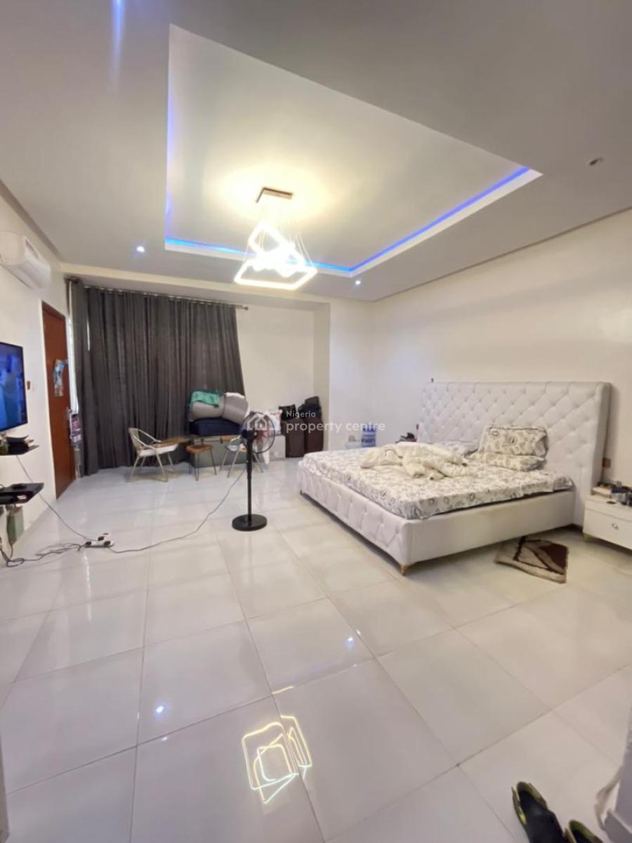 4 Bedroom Fully Serviced Terrace Duplex with Swimming Pool and Gym, Ologolo, Lekki, Lagos, Terraced Duplex for Sale