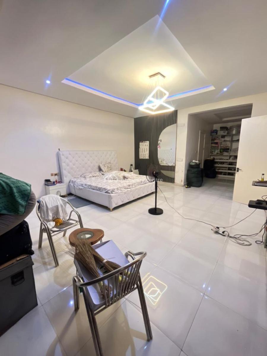 4 Bedroom Fully Serviced Terrace Duplex with Swimming Pool and Gym, Ologolo, Lekki, Lagos, Terraced Duplex for Sale