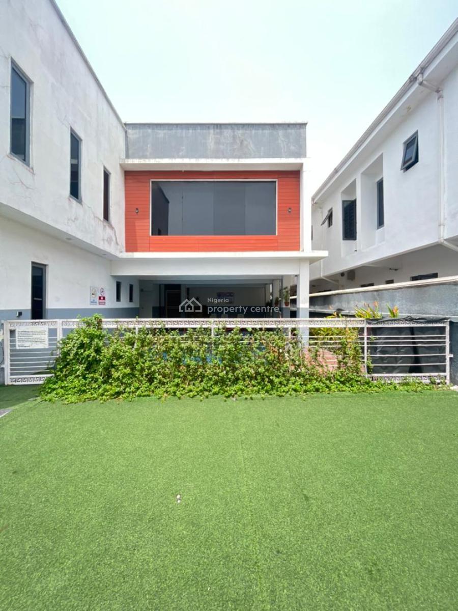 4 Bedroom Fully Serviced Terrace Duplex with Swimming Pool and Gym, Ologolo, Lekki, Lagos, Terraced Duplex for Sale