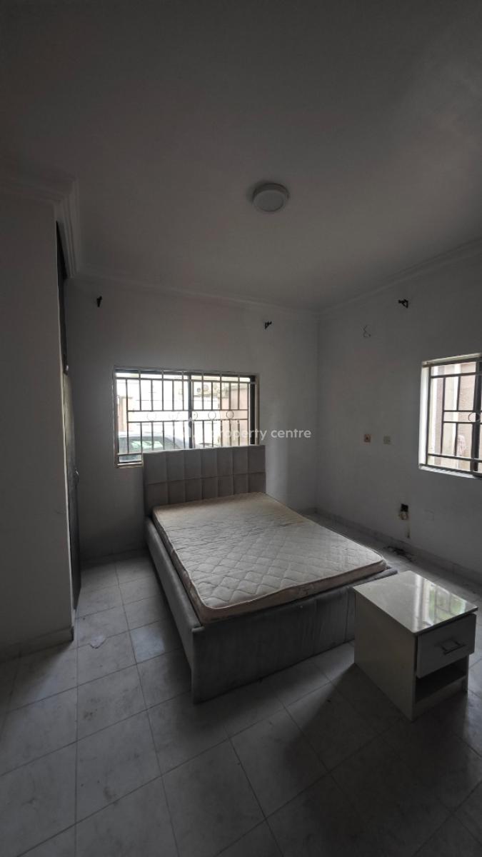 Serviced Mini Flat, Off Ligali Ayorinde, Victoria Island (vi), Lagos, Mini Flat (room and Parlour) for Rent