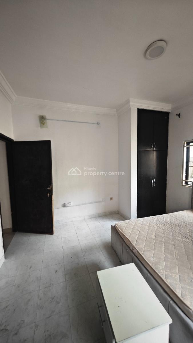 Serviced Mini Flat, Off Ligali Ayorinde, Victoria Island (vi), Lagos, Mini Flat (room and Parlour) for Rent