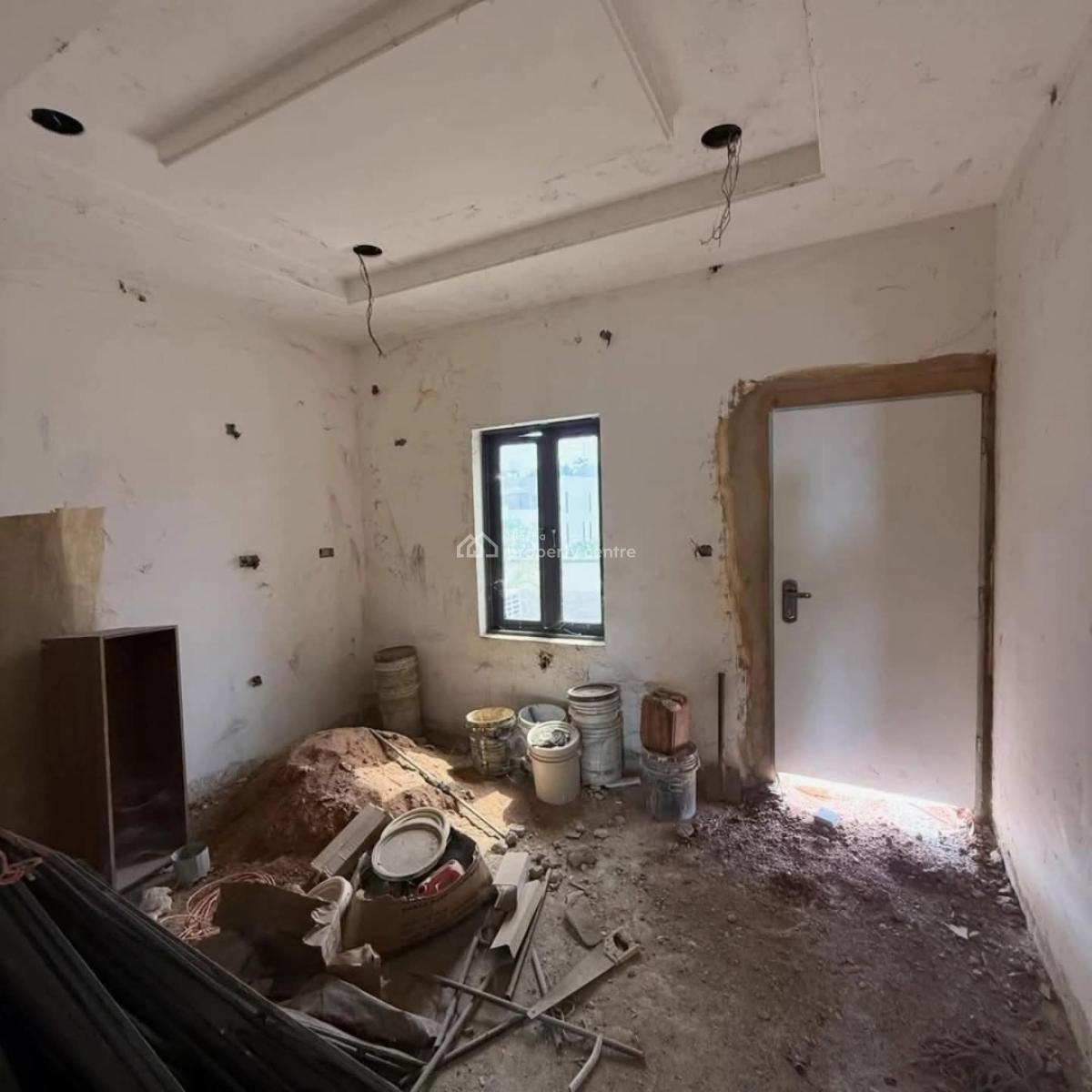 Spacious 4 Bedroom Serrace Duplex 1 Room Boys Quarters, Maitama District, Abuja, Terraced Duplex for Sale