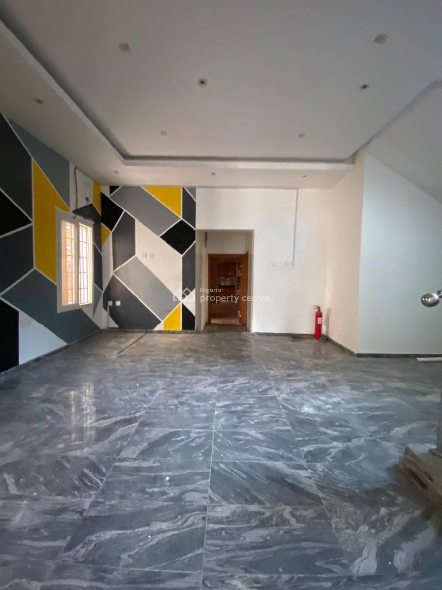 Spacious 5 Bedroom Detached House Located in Lekki Phase 1, Ladi Alakija Street, Lekki Phase 1, Lekki, Lagos, Detached Duplex for Rent