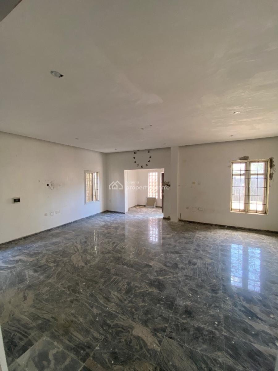 Spacious 5 Bedroom Detached House Located in Lekki Phase 1, Ladi Alakija Street, Lekki Phase 1, Lekki, Lagos, Detached Duplex for Rent