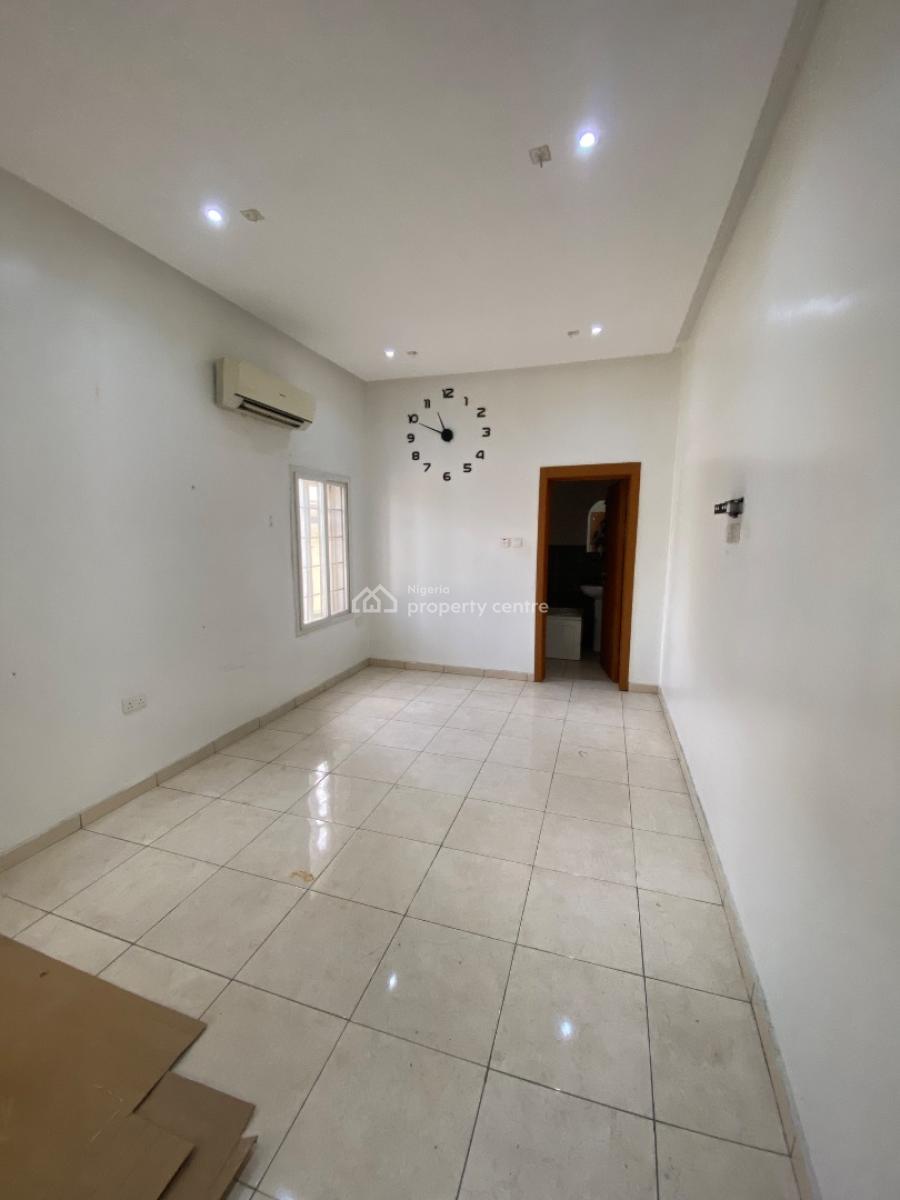 Spacious 5 Bedroom Detached House Located in Lekki Phase 1, Ladi Alakija Street, Lekki Phase 1, Lekki, Lagos, Detached Duplex for Rent