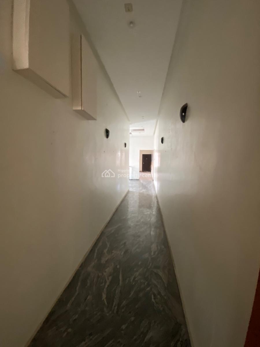 Spacious 5 Bedroom Detached House Located in Lekki Phase 1, Ladi Alakija Street, Lekki Phase 1, Lekki, Lagos, Detached Duplex for Rent