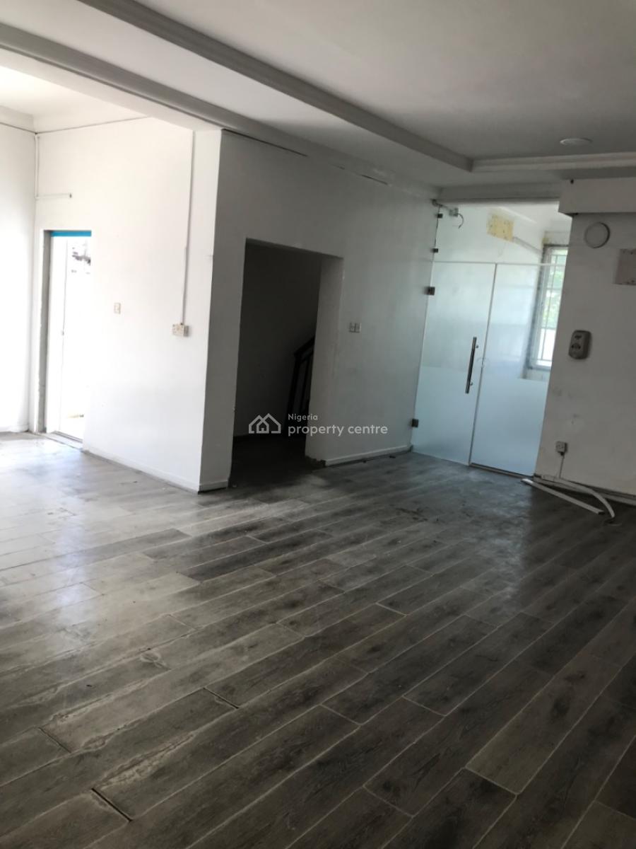 Standard 4 Bedroom Semi Detached  Commercial Property @lekki Phase 1, Lekki Phase 1, Lekki, Lagos, Semi-detached Duplex for Rent