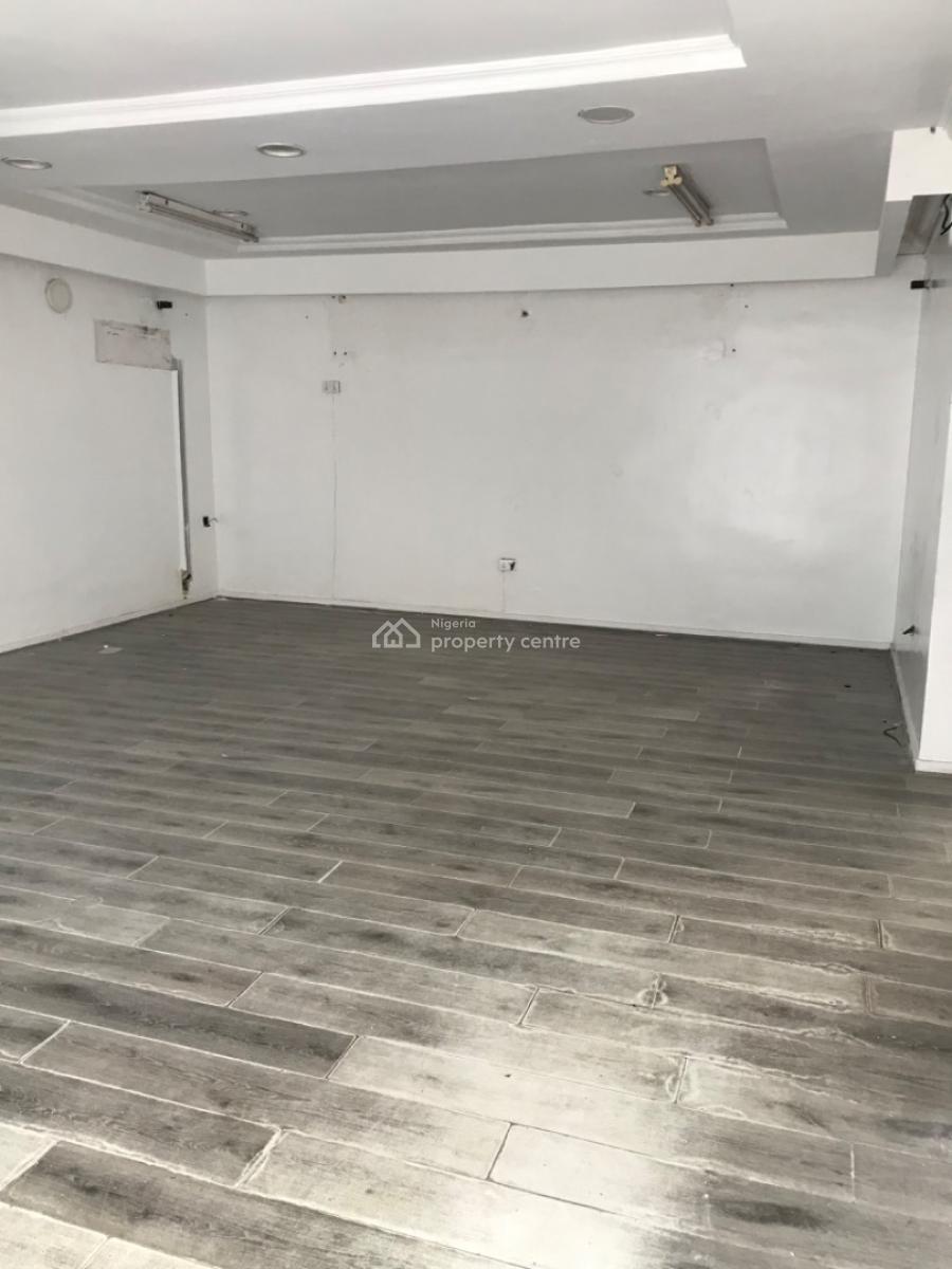 Standard 4 Bedroom Semi Detached  Commercial Property @lekki Phase 1, Lekki Phase 1, Lekki, Lagos, Semi-detached Duplex for Rent