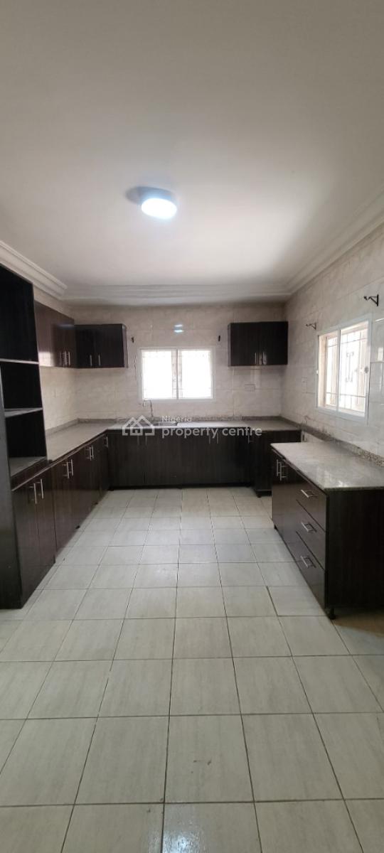 Spacious 4-bedroom Semi-detached Duplex with Bq, Kado Estate, Kado, Abuja, Semi-detached Duplex for Rent