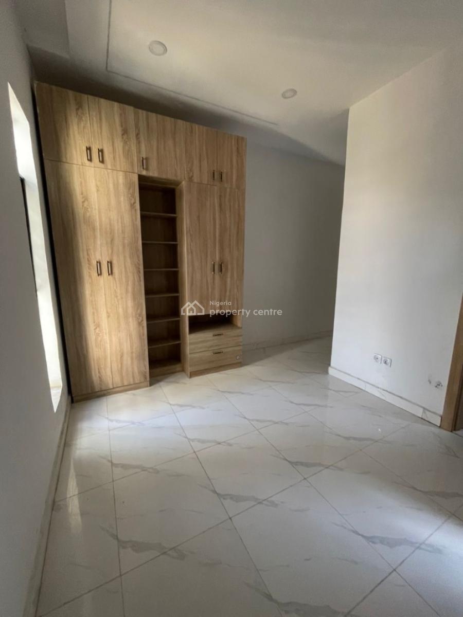 Luxury 4 Bedroom Duplex with Bq, Ikota Villa Estate, Lekki, Lagos, Semi-detached Duplex for Rent