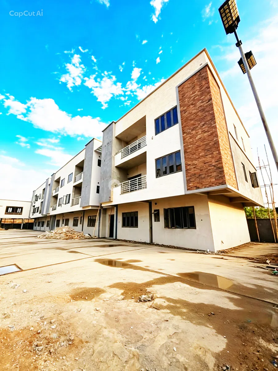Exquisite 2 Bedroom Apartment with Open Plan Kitchen