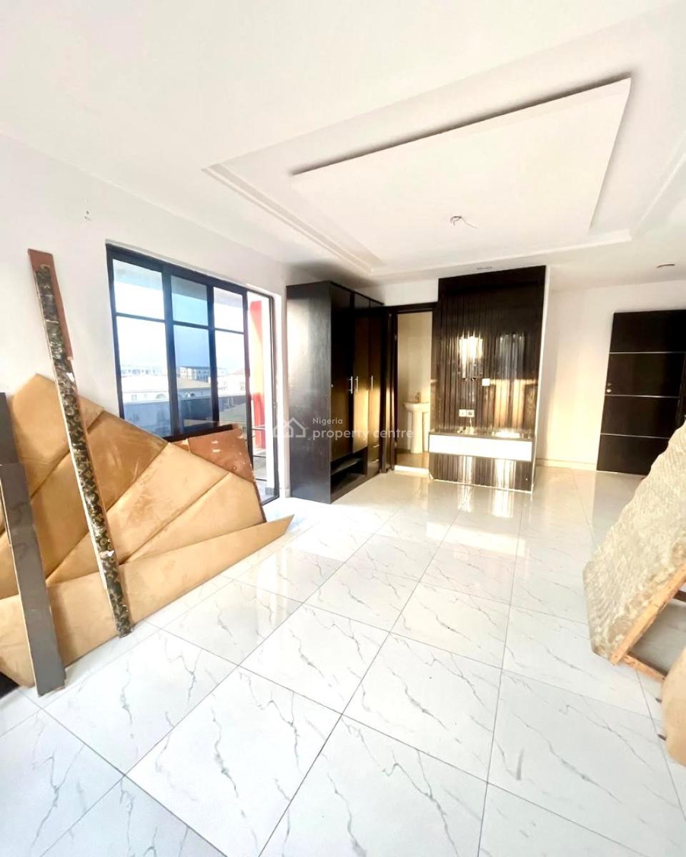 2 Bedroom Apartment, Ologolo, Lekki, Lagos, Flat / Apartment for Sale
