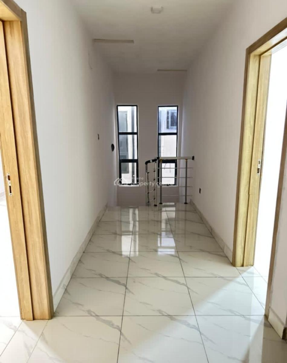 Big Semi Master Room Upstairs, Orchid Road, Ikota, Lekki, Lagos, Self Contain (single Rooms) for Rent