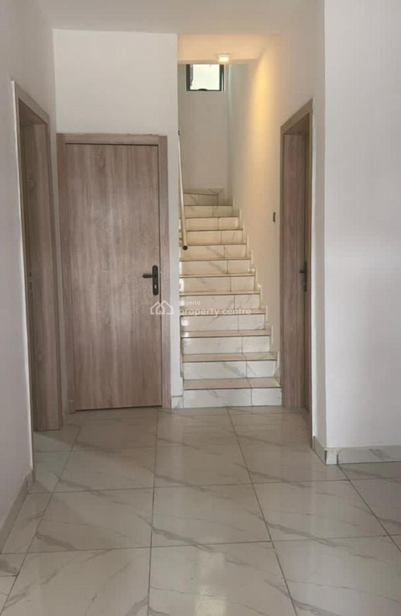 Big Semi Master Room Upstairs, Orchid Road, Ikota, Lekki, Lagos, Self Contain (single Rooms) for Rent