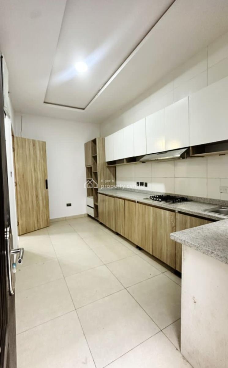 Big Semi Master Room Upstairs, Orchid Road, Ikota, Lekki, Lagos, Self Contain (single Rooms) for Rent