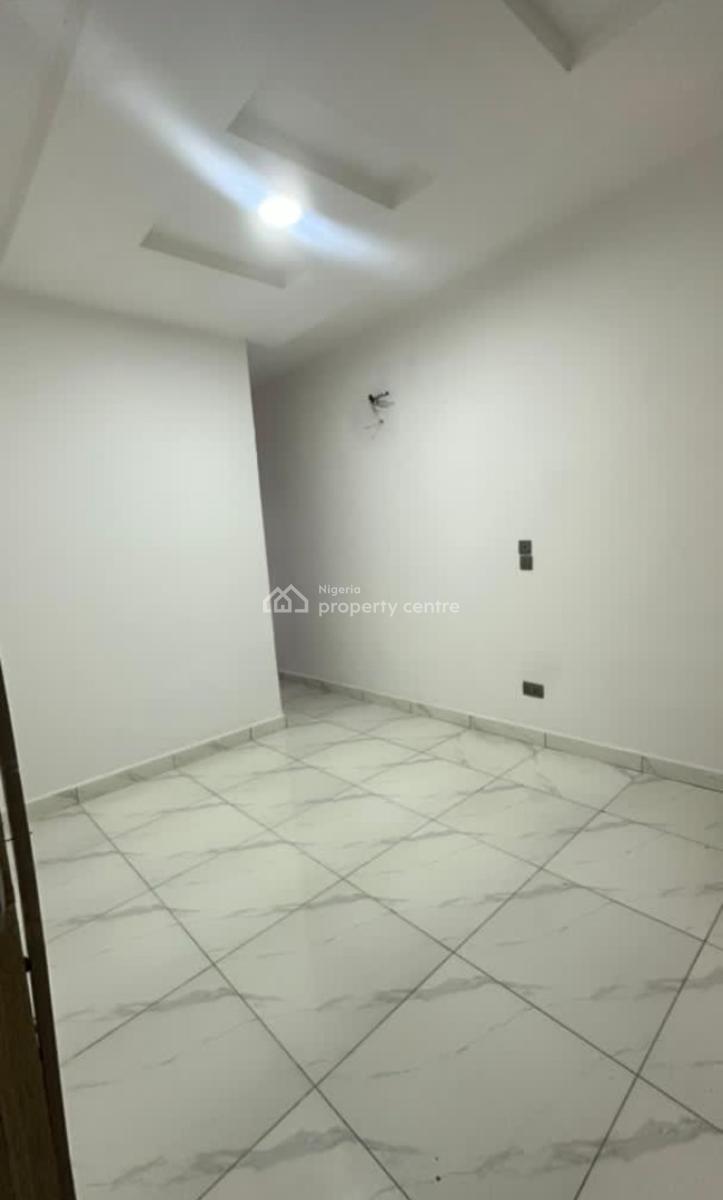 Big Semi Master Room Upstairs, Orchid Road, Ikota, Lekki, Lagos, Self Contain (single Rooms) for Rent