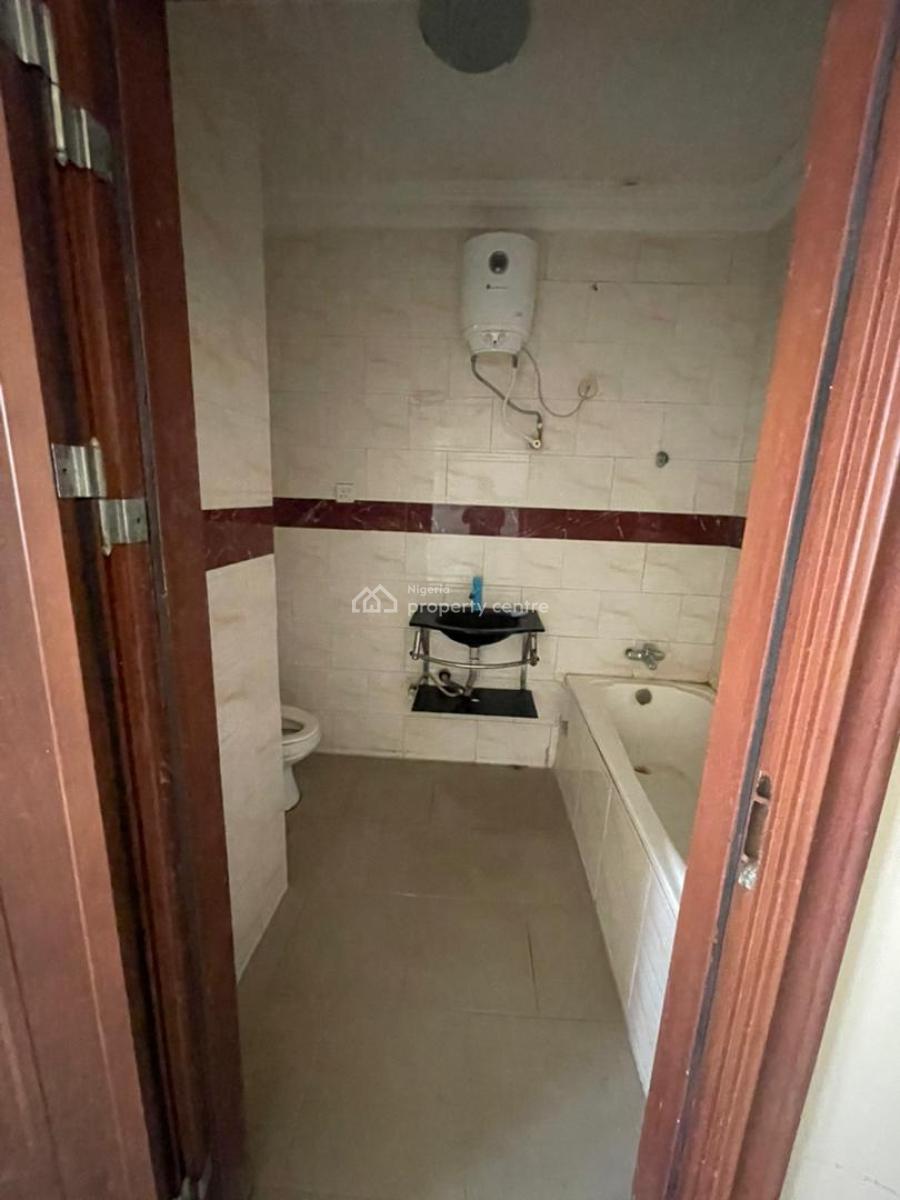 Clean 2bedroom Apartment, New Road By Alpha Beach ⛱️, Lekki, Lagos, Flat / Apartment for Rent