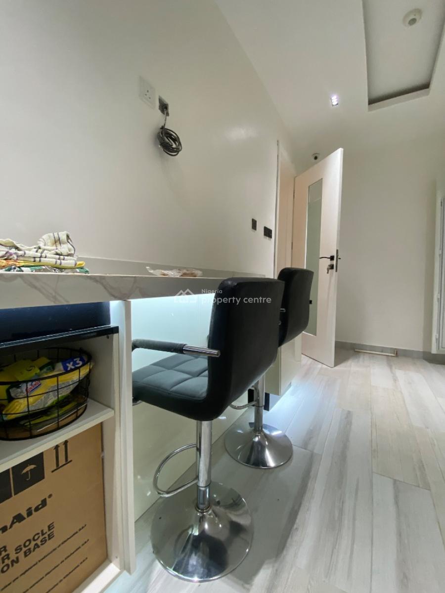 Luxury 3 Bedroom Apartment Located at Banana Island, Banana Island, Ikoyi, Lagos, Flat / Apartment for Sale
