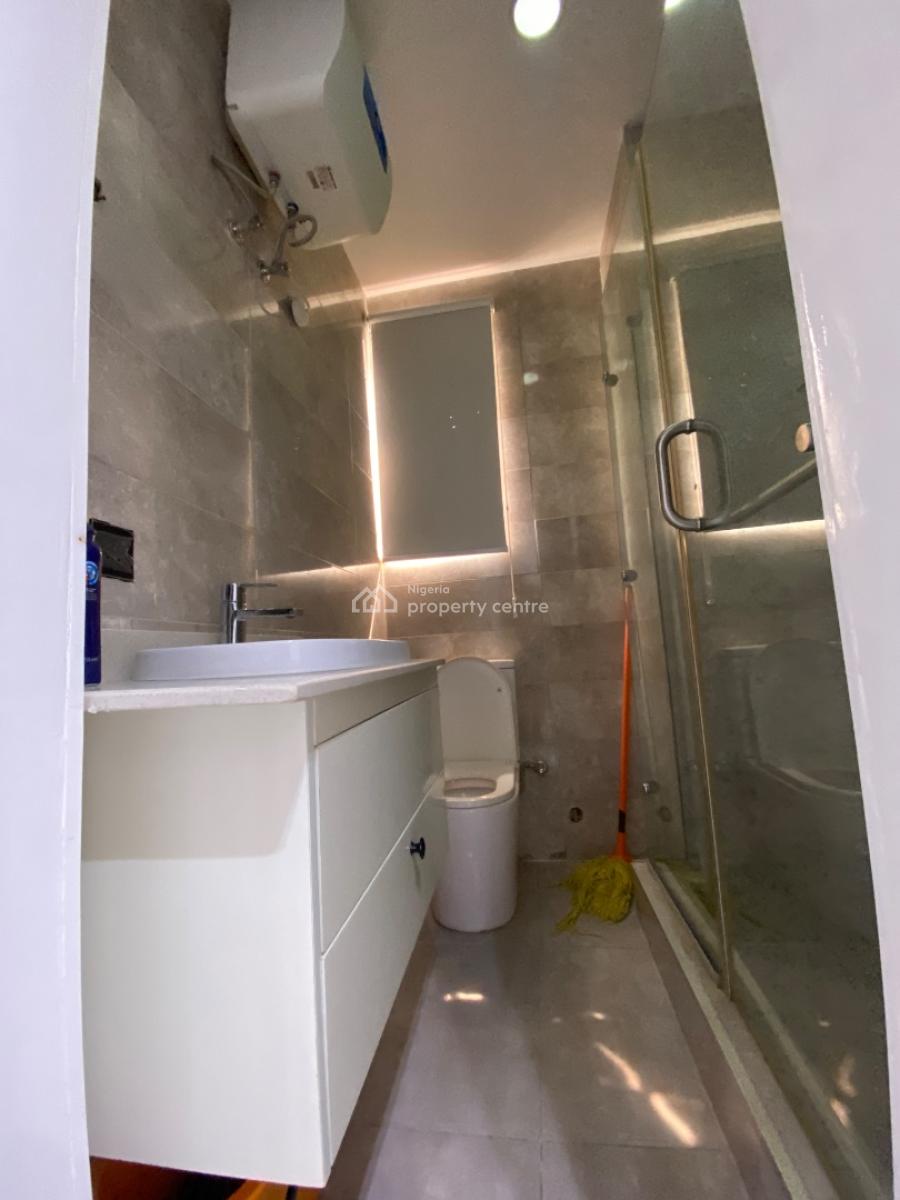 Luxury 3 Bedroom Apartment Located at Banana Island, Banana Island, Ikoyi, Lagos, Flat / Apartment for Sale