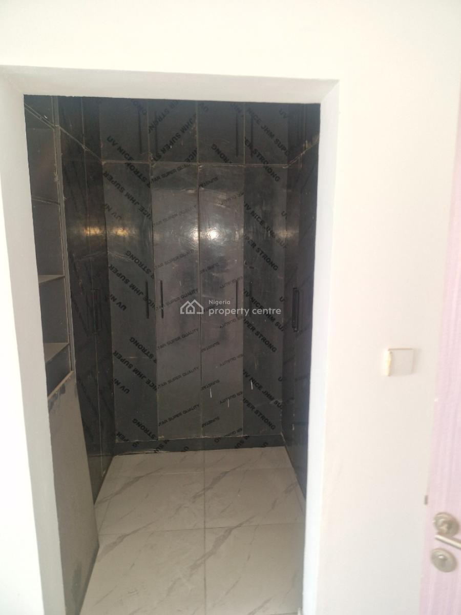 4 Bedroom Terrace with a Bq at Periwinkle Empire, Periwinkle Empire, Lekki Phase 1, Lekki, Lagos, House for Rent
