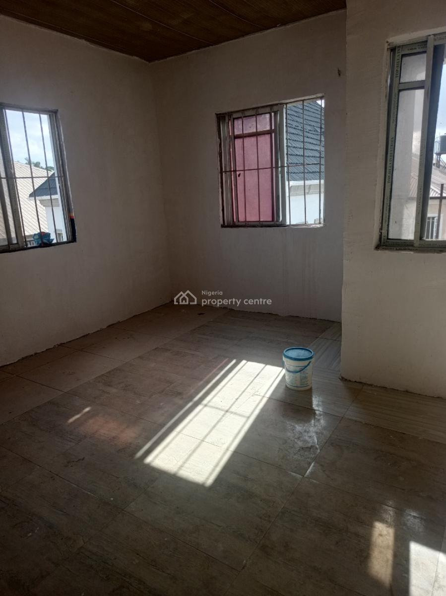 Renovated Room and Parlor Mini Flat Upstairs, Mobil Road Ilaje, Ilaje, Ajah, Lagos, Mini Flat (room and Parlour) for Rent