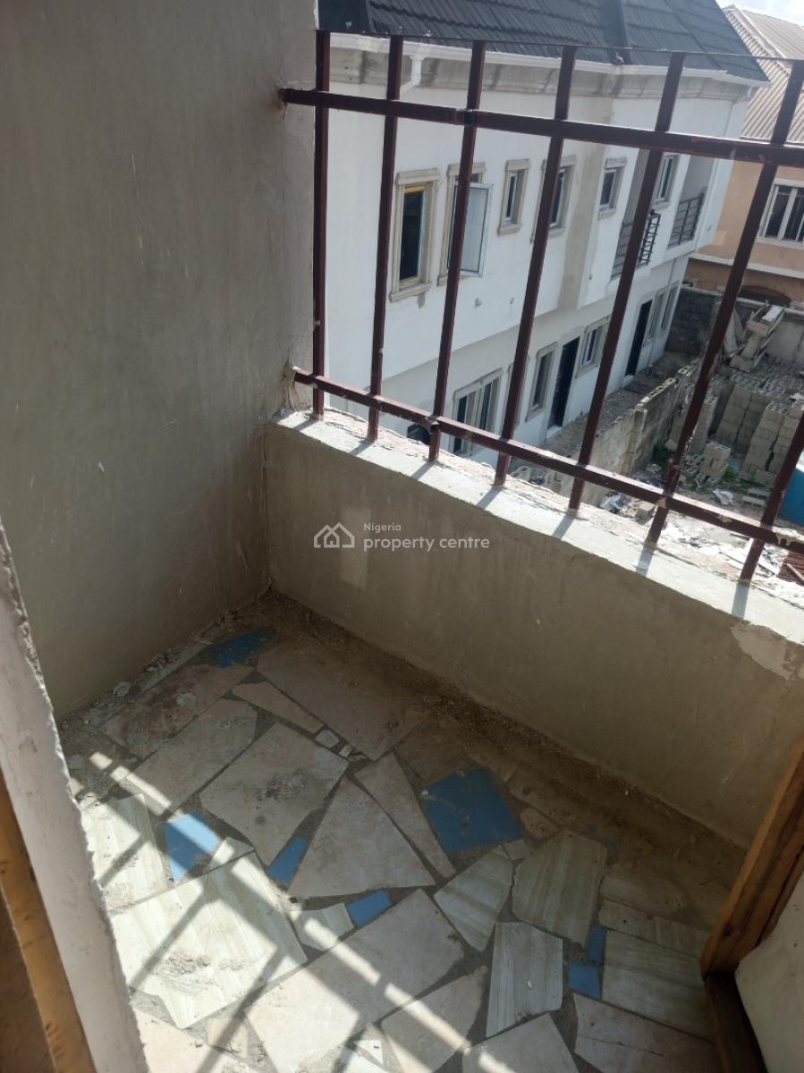 Renovated Room and Parlor Mini Flat Upstairs, Mobil Road Ilaje, Ilaje, Ajah, Lagos, Mini Flat (room and Parlour) for Rent