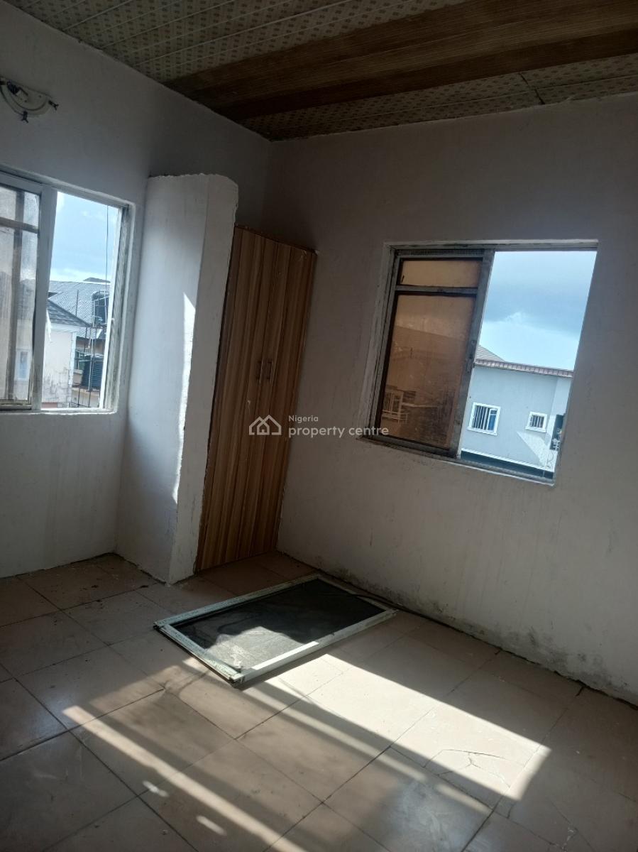 Renovated Room and Parlor Mini Flat Upstairs, Mobil Road Ilaje, Ilaje, Ajah, Lagos, Mini Flat (room and Parlour) for Rent