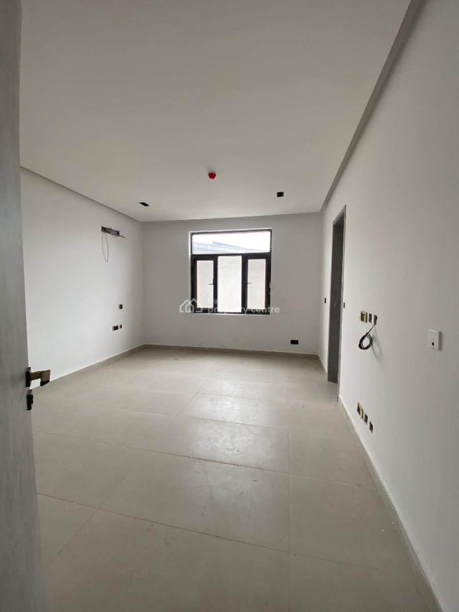 Luxury Three Bedroom Apartment, Lekki Phase 1, Lekki, Lagos, Flat / Apartment for Sale