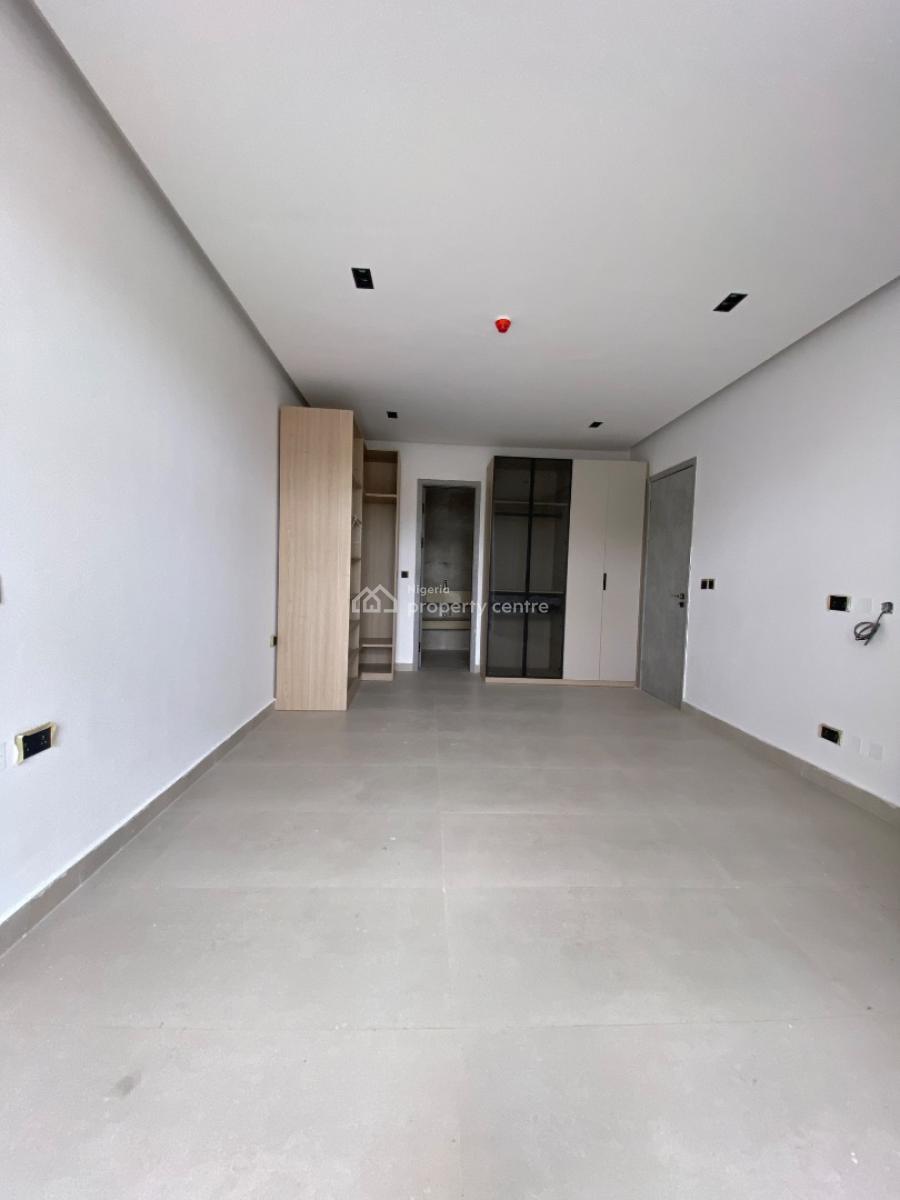 Luxury Three Bedroom Apartment, Lekki Phase 1, Lekki, Lagos, Flat / Apartment for Sale