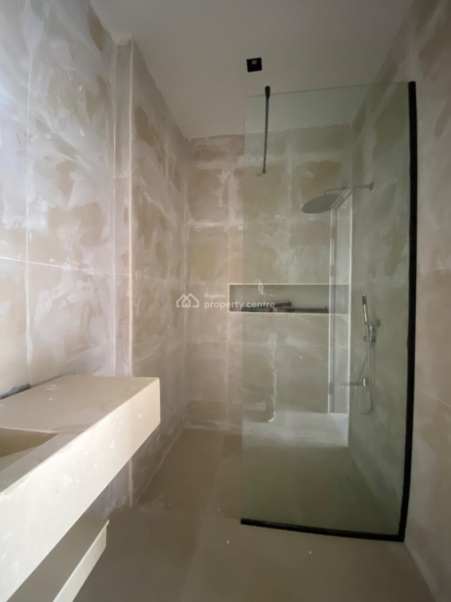 Luxury Three Bedroom Apartment, Lekki Phase 1, Lekki, Lagos, Flat / Apartment for Sale