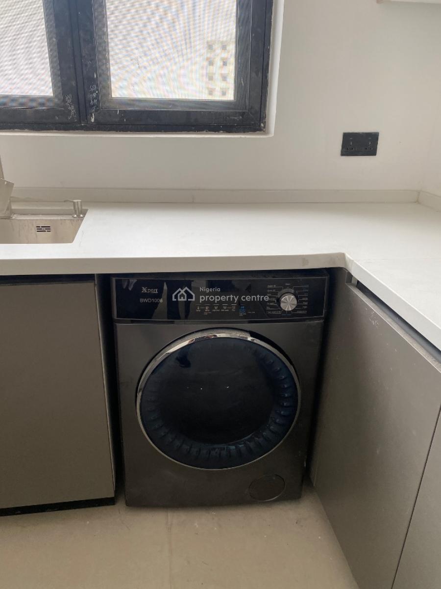 Luxury Three Bedroom Apartment, Lekki Phase 1, Lekki, Lagos, Flat / Apartment for Sale