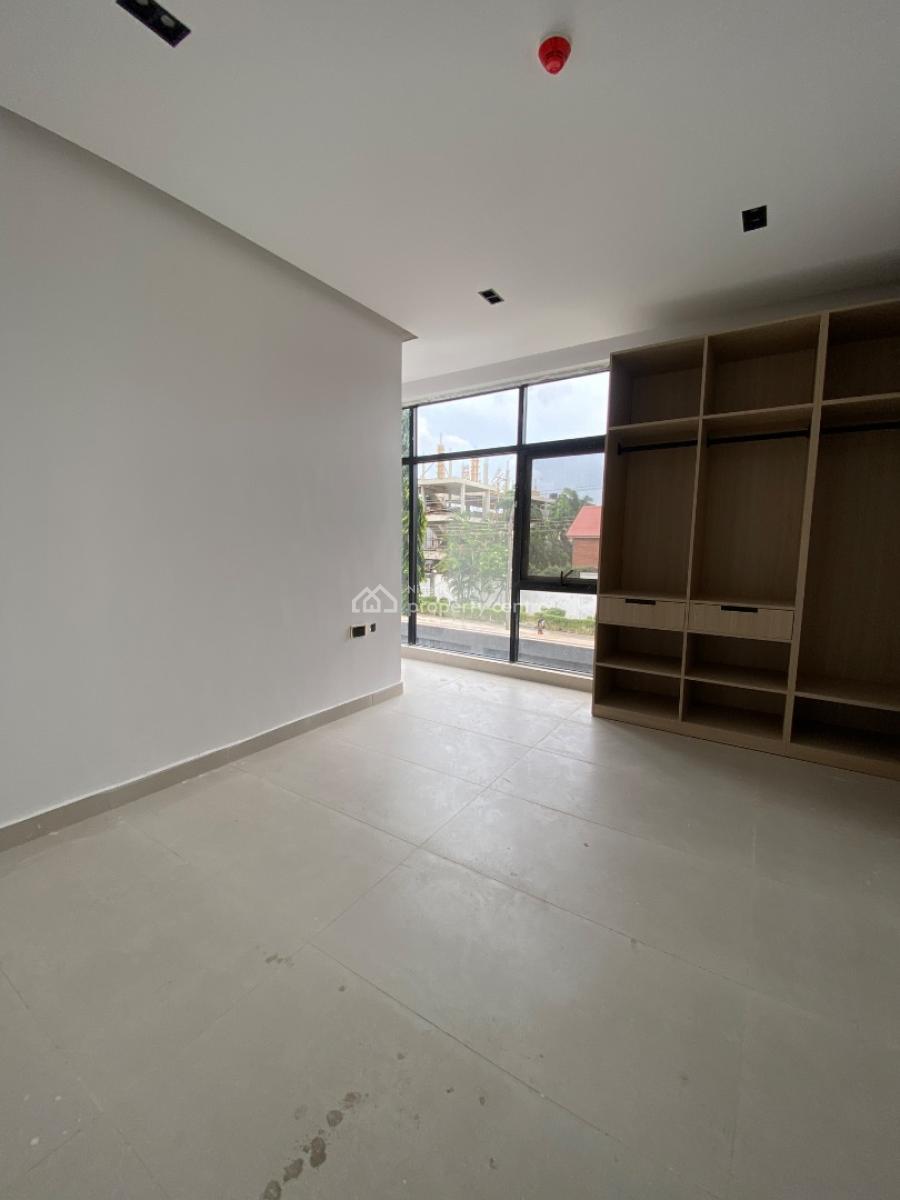 Luxury Three Bedroom Apartment, Lekki Phase 1, Lekki, Lagos, Flat / Apartment for Sale