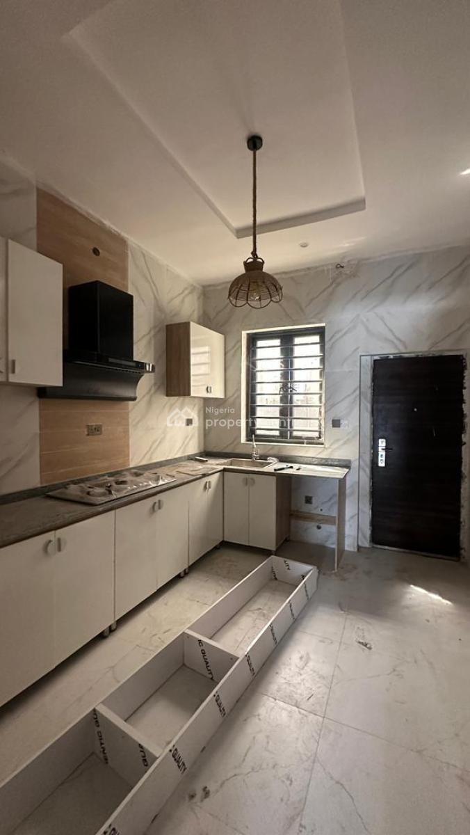 Luxury 4bedroom Terrace, General Paint Ajah, Lekki, Lagos, Terraced Duplex for Rent
