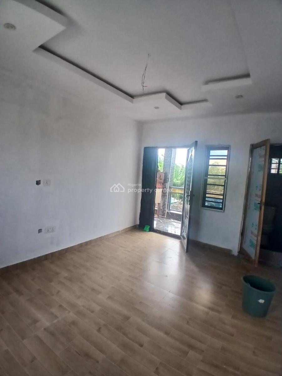 Self  Contained, Alashilla Estate Home of Royalty, Ogombo, Ajah, Lagos, Self Contain (single Rooms) for Rent