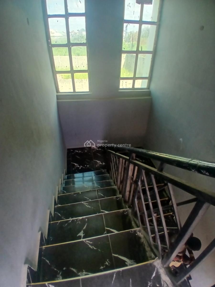 Self  Contained, Alashilla Estate Home of Royalty, Ogombo, Ajah, Lagos, Self Contain (single Rooms) for Rent